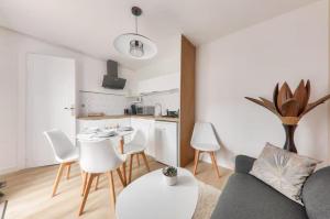 Maisons de vacances Jolie Maisonnette avec terrasse : photos des chambres