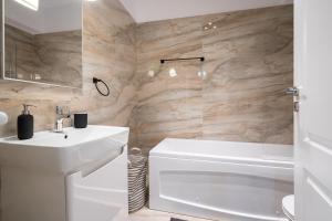 Central Residence Studio P15