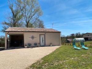 Maisons de vacances Gite De La Fontaine Avec Jaccuzi : photos des chambres