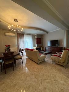 Casa Doro A6 & 2 Parkings