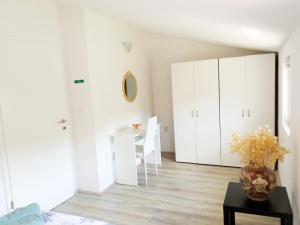 Apartment Ruža in a quiet location near the forest