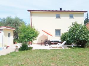 Apartment Ruža in a quiet location near the forest