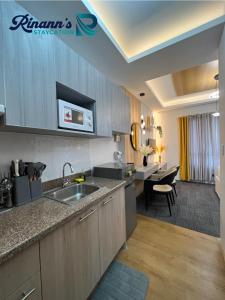Mesatierra Condotel Unit 1127 by Rinanns Staycation Davao