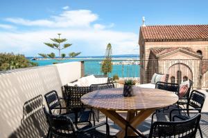 Astarte Villas - St Dionisios Apartment & Suite