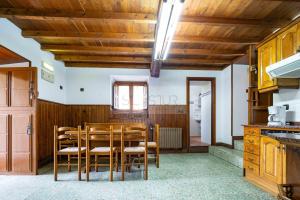 La Casona De Pravia I By Silastur