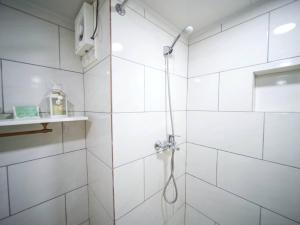 Central 1BR APT - 1 minute Walking from Rumba