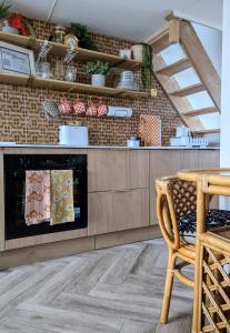 TinyTin home on the ocean