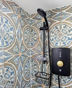 TinyTin home on the ocean