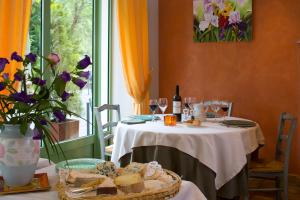 Hotels Logis Hotel Restaurant Le Mont Aigoual : photos des chambres