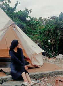 Tháng Tư Glamping