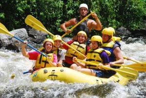 Beautiful Lofted Condo, Centrally Located