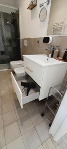 Doppelzimmer mit Whirlpool-Badewanne