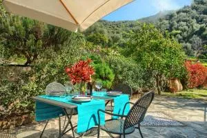 Casa immersa nella natura con piscina AC e wi-fi 1 - Villa Talla