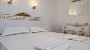 Talia apartments & pool