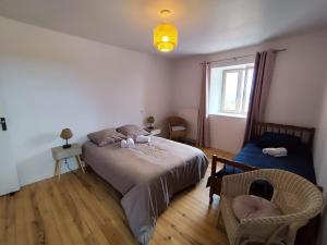 Maisons de vacances Gite de groupe chez le Dragou : photos des chambres
