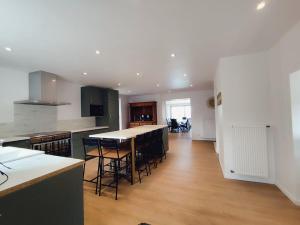 Maisons de vacances Gite de groupe chez le Dragou : photos des chambres