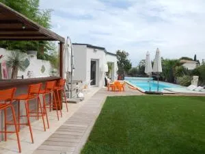 Ravissante villa avec piscine près de la plage - 马格隆新城