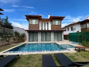 Derya Beach Agullu Villa - Dereköy