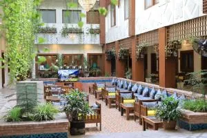 Destination Heritage Peshawar - Gaddar