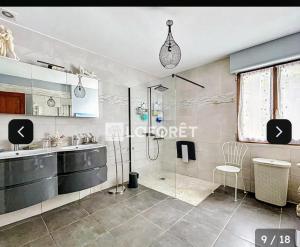 Villas Maison Standing 260M2 Veranda Piscine Jardin 2700M2 Vue campagne : photos des chambres