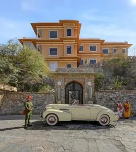 Khas Mahal by Fateh Collection - Nāi