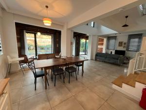 Derya Beach Ağullu Villa 2