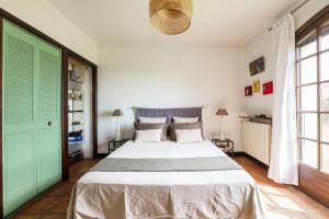 Maisons de vacances Magnifique villa avec vue mer panoramique : photos des chambres