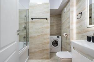 Central Spacious Apartment 104 B5