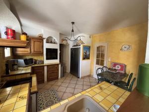 Villas Villa spacieuse 3 chambres avec jardin, terrasse et garage a Argeles Village - FR-1-388-185 : photos des chambres