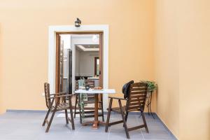 Spiros country home