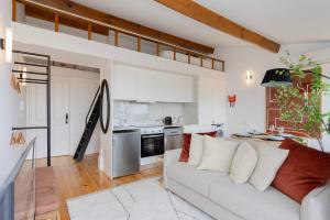 Liiiving in Porto - Mezzanine Delight Balcony