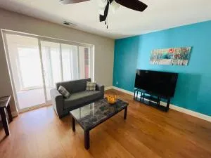 New 2br 2b Elkins Park, 1 Month Min - Parking - 威洛格罗夫