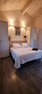 Maison de bord de mer ,Hyères, 3 chambres, jardin, calme