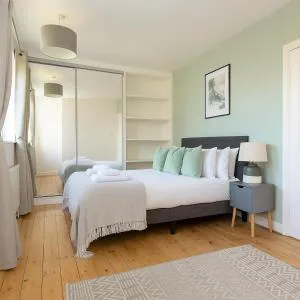 Cozy Rooms by Morden Tube - 米查姆