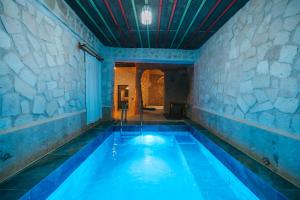 Cappatria Cave House