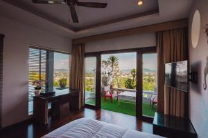 Chalong Sunset Villa