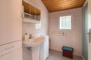 Maisons de vacances L'Horizon - Vue mer - Parking - Jardin : photos des chambres