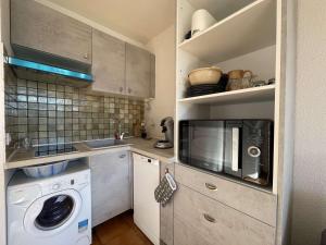 Studio cabine climatisé pour famille, proche plage - Le Lavandou - FR-1-308-198