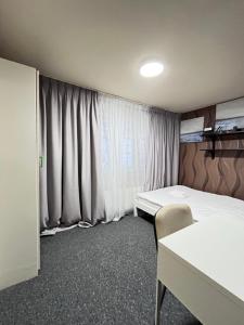 Girls Only Hostel