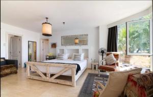 Villa Toros, 5 rooms,10 persons, Sea Views and Private Pool