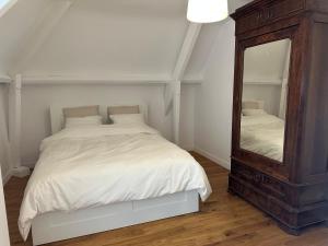 Villas Le Peruguet - maison avec piscine et bois prive : photos des chambres