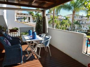 2 Bedroom Apartment Pool Views - Los Naranjos Marbella