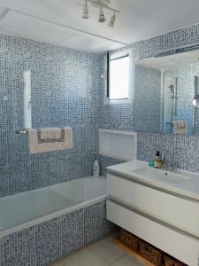 2 Bedroom Apartment Pool Views - Los Naranjos Marbella