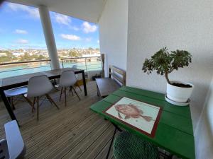 Appartement de Standing Face au port avec ascenseur