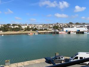 Appartements Appartement de Standing Face au port avec ascenseur : photos des chambres