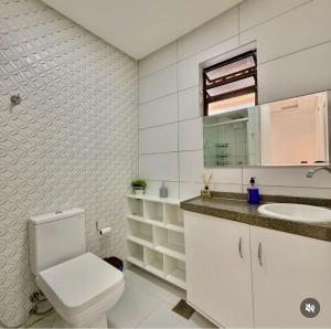 Casa Aconchegante com Piscina