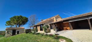 Maisons de vacances Gite Le Tuquet Ideal Stay in Purple Perigord Nature & Tranquility : photos des chambres