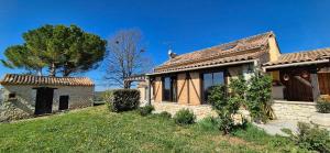 Maisons de vacances Gite Le Tuquet Ideal Stay in Purple Perigord Nature & Tranquility : photos des chambres