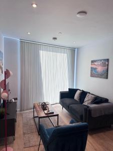 City Centre - 2-Bed High Rise Apartment - Sleeps 4