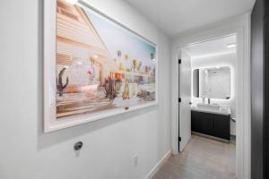 Modern Luxe Studio in Downtown Miami with Rooftop Pool and Gym